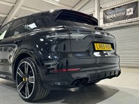 USED 2019 69 PORSCHE CAYENNE 4.0 TURBO S 5d 671 BHP 