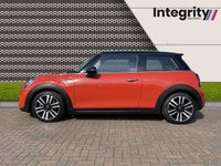 USED 2018 68 MINI HATCH COOPER 2.0 COOPER S 3d 190 BHP 6 Services - Last was 200 miles ago