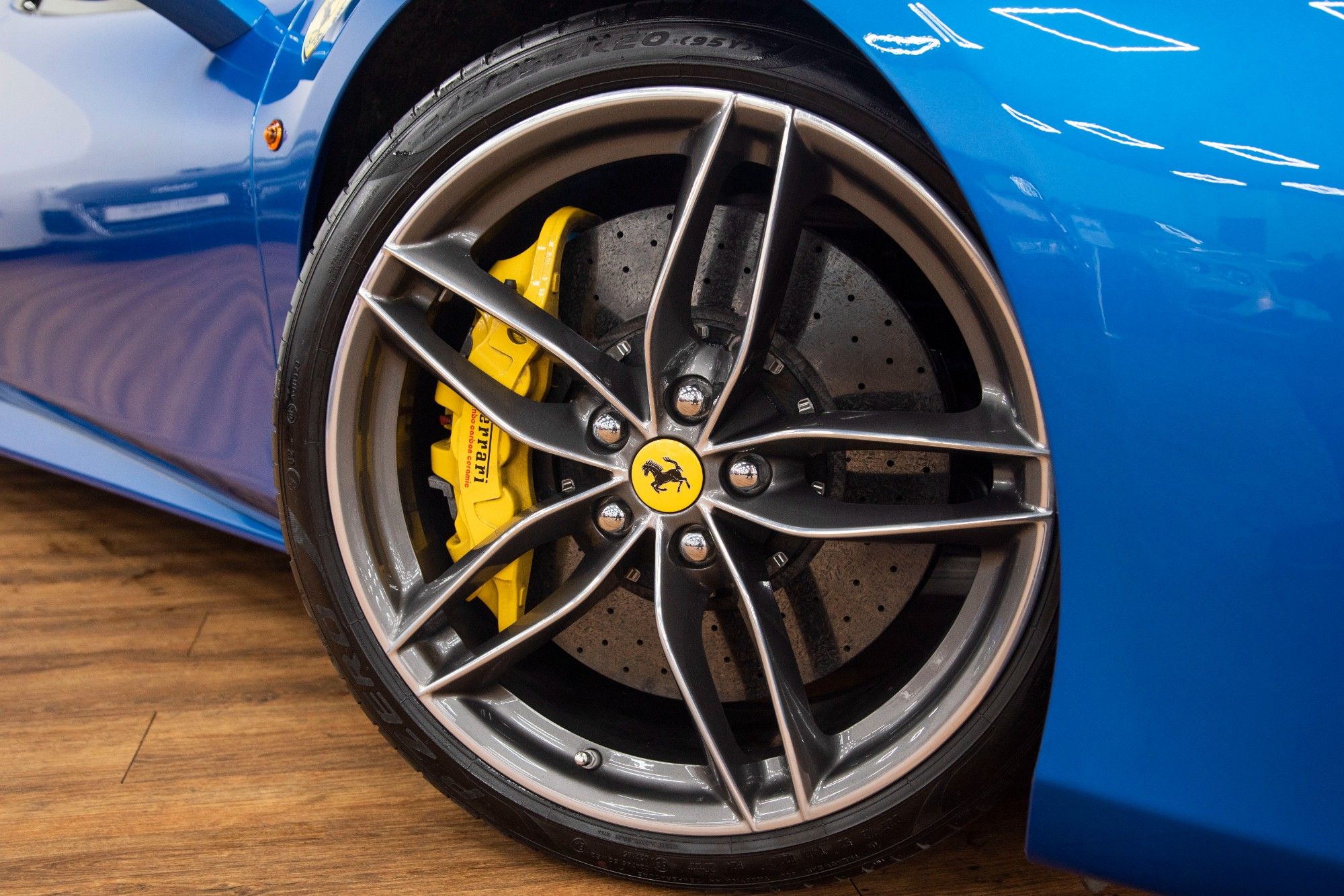USED 2018 FERRARI 488 3.9 SPIDER 