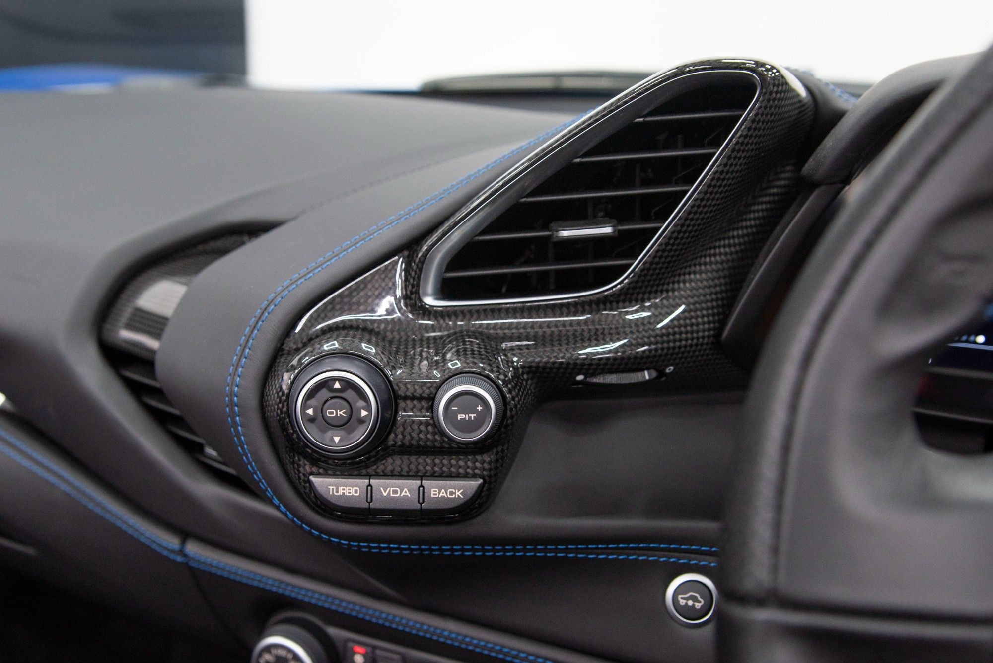 USED 2018 FERRARI 488 3.9 SPIDER 