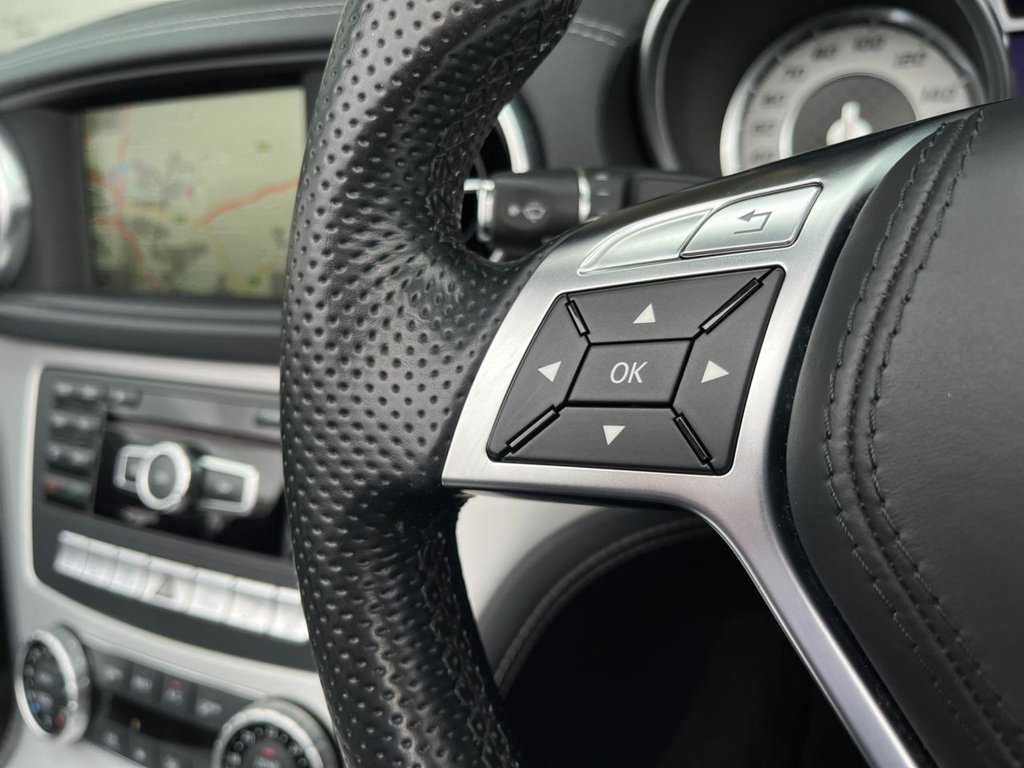 USED 2014 64 MERCEDES-BENZ SL 3.0 SL400 AMG SPORT 2d 329 BHP 