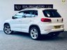 USED 2015 15 VOLKSWAGEN TIGUAN 2.0 R LINE TDI BLUEMOTION TECHNOLOGY 4MOTION 5d 148 BHP DAB BLUETOOTH SATNAV RevCAM