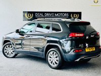 USED 2016 16 JEEP CHEROKEE 2.2 M-JET II LIMITED 5d 197 BHP SATNAV REV CAM DAB