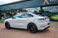 USED 2022 72 PORSCHE CAYENNE 4.0L GTS TIPTRONIC 4d AUTO 549 BHP Centre Exhaust/Carbon Roof