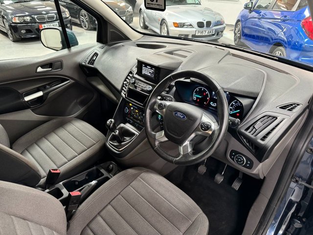 View our FORD GRAND TOURNEO CONNECT