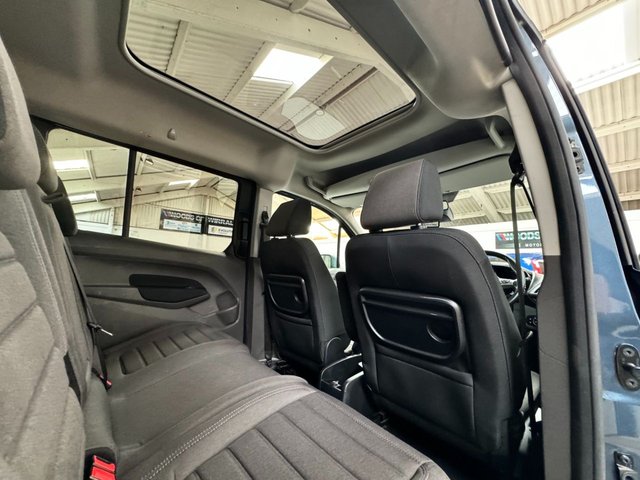 View our FORD GRAND TOURNEO CONNECT