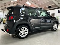 USED 2015 65 JEEP RENEGADE 1.6 M-JET LONGITUDE 5d 118 BHP SAT NAV+BLUETOOTH+17"ALLOYS