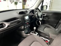 USED 2015 65 JEEP RENEGADE 1.6 M-JET LONGITUDE 5d 118 BHP SAT NAV+BLUETOOTH+17"ALLOYS