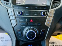 USED 2017 66 HYUNDAI SANTA FE 2.2 CRDI WIGGINS EDITION BLUE DRIVE 5d 197 BHP SUNROOF REVCAM SATNAV