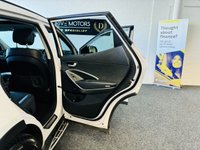 USED 2017 66 HYUNDAI SANTA FE 2.2 CRDI WIGGINS EDITION BLUE DRIVE 5d 197 BHP SUNROOF REVCAM SATNAV