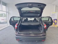USED 2014 14 NISSAN QASHQAI 1.5 DCI ACENTA PREMIUM 5d 108 BHP PAN ROOF SATNAV DAB
