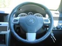 USED 2008 58 VAUXHALL ASTRA 1.9 SRI CDTI 3d 150 BHP www.suffolkcarcentre.co.uk - Located at Ilketshall