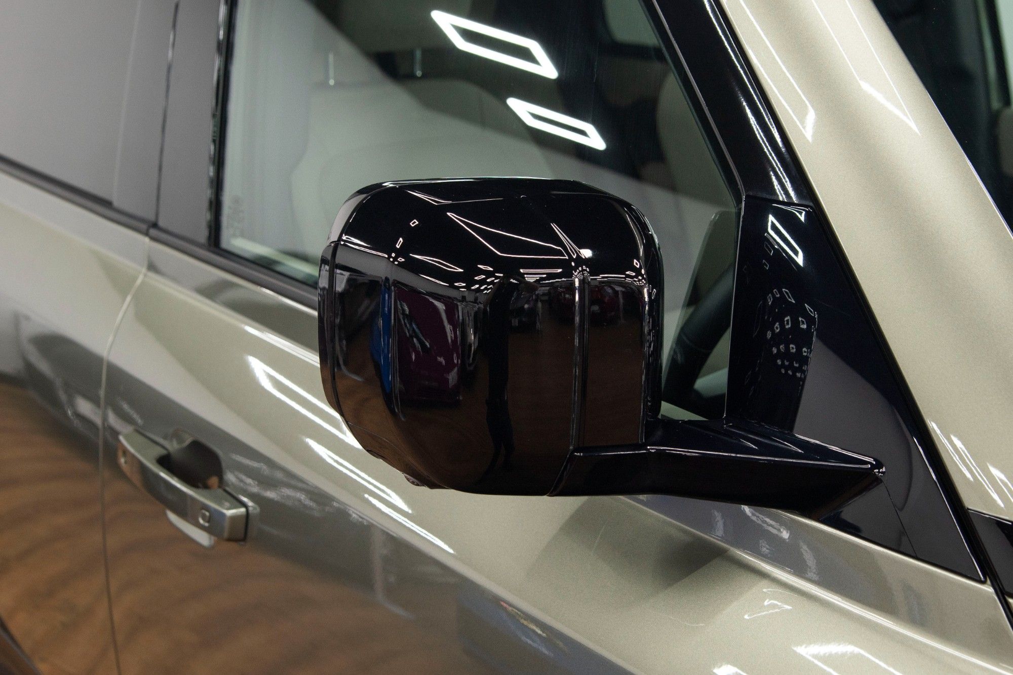 USED 2023 62 LAND ROVER DEFENDER 3.0 SE MHEV 