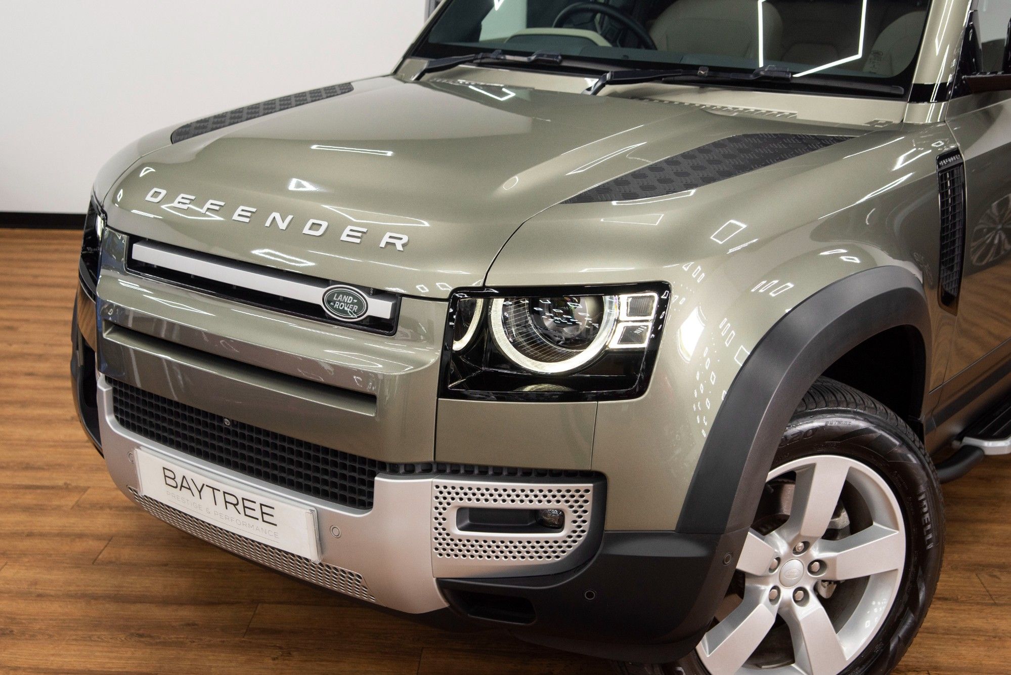 USED 2023 62 LAND ROVER DEFENDER 3.0 SE MHEV 