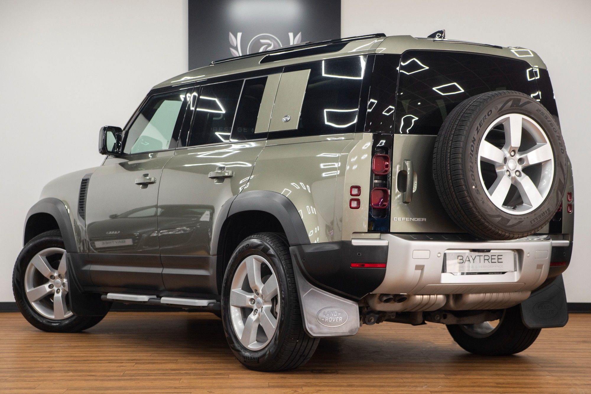 USED 2023 62 LAND ROVER DEFENDER 3.0 SE MHEV 