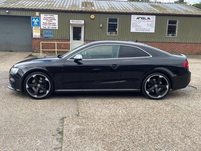 View our AUDI RS5 COUPE