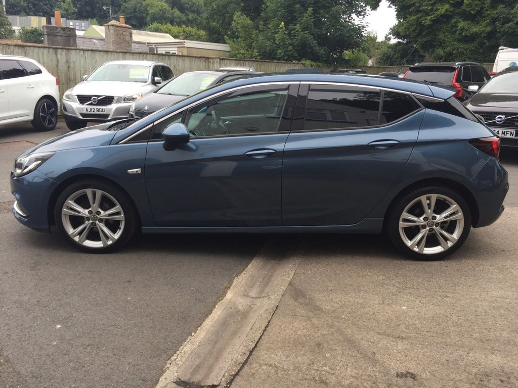 USED 2017 67 VAUXHALL ASTRA 1.4 SRI VX-LINE 5d 148 BHP 2 OWNER CAR