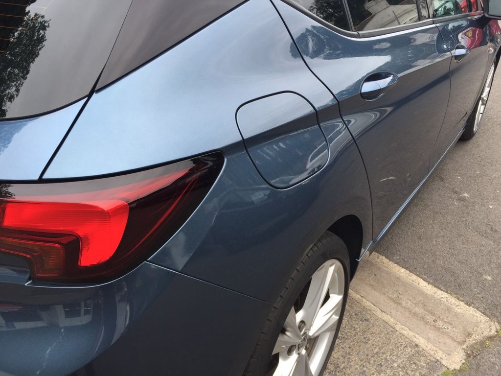 USED 2017 67 VAUXHALL ASTRA 1.4 SRI VX-LINE 5d 148 BHP 2 OWNER CAR