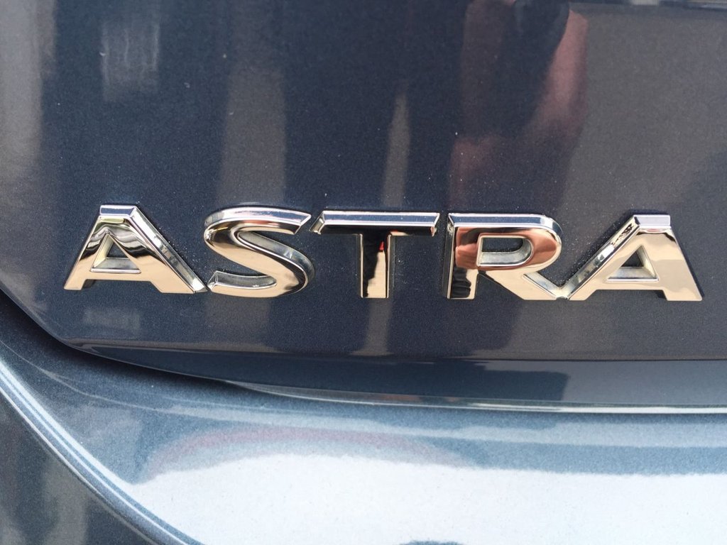 USED 2017 67 VAUXHALL ASTRA 1.4 SRI VX-LINE 5d 148 BHP 2 OWNER CAR