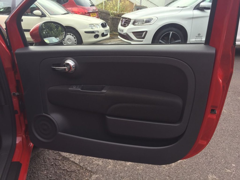 USED 2016 66 FIAT 500 1.2 LOUNGE 3d 69 BHP &pound;20 PER YEAR ROAD TAX
