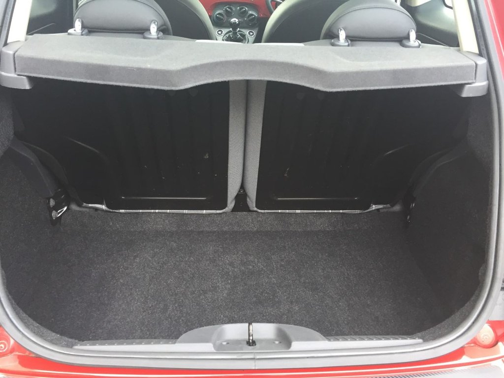 USED 2016 66 FIAT 500 1.2 LOUNGE 3d 69 BHP &pound;20 PER YEAR ROAD TAX