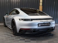 USED 2022 22 PORSCHE 911 3.0 CARRERA GTS 2d 474 BHP GLASS SUNROOF - 7 SPEED MANUAL - LED HEADLIGHTS - PORSCHE WARRANTY - CARBON MIRRORS - CARBON TRIM -