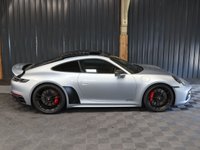 USED 2022 22 PORSCHE 911 3.0 CARRERA GTS 2d 474 BHP GLASS SUNROOF - 7 SPEED MANUAL - LED HEADLIGHTS - PORSCHE WARRANTY - CARBON MIRRORS - CARBON TRIM -