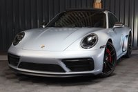 USED 2022 22 PORSCHE 911 3.0 CARRERA GTS 2d 474 BHP GLASS SUNROOF - 7 SPEED MANUAL - LED HEADLIGHTS - PORSCHE WARRANTY - CARBON MIRRORS - CARBON TRIM -