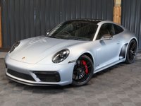USED 2022 22 PORSCHE 911 3.0 CARRERA GTS 2d 474 BHP GLASS SUNROOF - 7 SPEED MANUAL - LED HEADLIGHTS - PORSCHE WARRANTY - CARBON MIRRORS - CARBON TRIM -