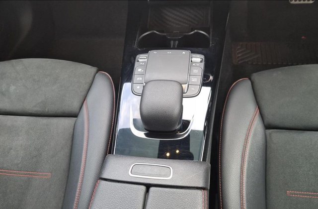 2020 Mercedes-Benz A-CLASS - Photo 4