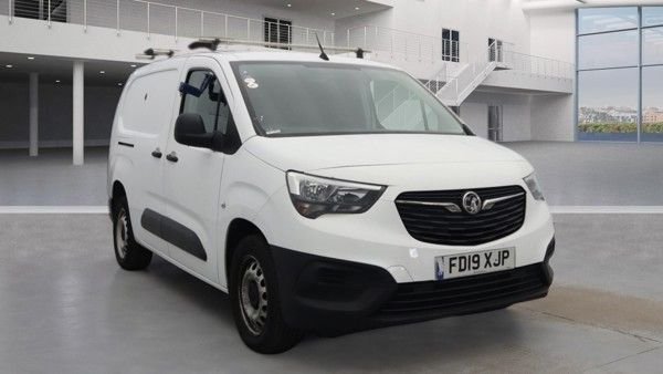 2019 VAUXHALL COMBO - Photo 4