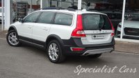 USED 2015 65 VOLVO XC70 2.4 D5 SE LUX AWD 5d 220 BHP 