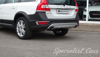 USED 2015 65 VOLVO XC70 2.4 D5 SE LUX AWD 5d 220 BHP 