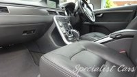 USED 2015 65 VOLVO XC70 2.4 D5 SE LUX AWD 5d 220 BHP 