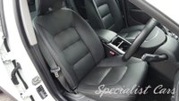 USED 2015 65 VOLVO XC70 2.4 D5 SE LUX AWD 5d 220 BHP 