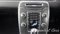 USED 2015 65 VOLVO XC70 2.4 D5 SE LUX AWD 5d 220 BHP 