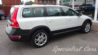 USED 2015 65 VOLVO XC70 2.4 D5 SE LUX AWD 5d 220 BHP 