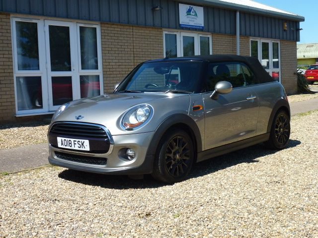 2018 18 MINI Convertible 1.5 COOPER 2d 134 BHP