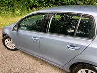 USED 2011 61 VOLKSWAGEN GOLF 1.4 S TSI DSG 5d AUTO 121 BHP ONLY 29,400 MILES//1 RETIRED OWNER SINCE 2013//X11 SERVICING STAMPS//AIRCON//X11 AIRBAGS//X2 REMOTE LOCKING KEYS// 121 BHP ONLY 29,400 MILES//1 RETIRED OWNER SINCE 2013//X11 SERVICING STAMPS//AIRCON//X11 AIRBAGS//X2 REMOTE LOCKING KEYS//