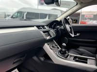USED 2016 65 LAND ROVER RANGE ROVER EVOQUE 2.0 TD4 SE 5d 177 BHP A STUNNING, LOW MILEAGE EXAMPLE FINISHED IN SUPER POPULAR WHITE PAINT+DIESEL+ONLY 1 FORMER KEEPER+SERVICE HISTORY+ULEZ COMPLIANT+HEATED SEATS+FULL LEATHER INTERIOR+SATELLITE NAVIGATION+PARK ASSIST+CLIMATE CONTROL+18 INCH ALLOY WHEELS+1 FULL YEARS MOT PRIOR TO COLLECTION+DONT MISS OUT!!!!!!!!!!!!!!!!!!!!!!!!!!!!!!!!!!!!!!!!!!!!!