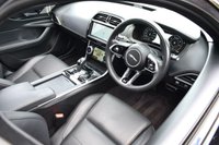 USED 2022 22 JAGUAR XE 2.0 R-DYNAMIC HSE 4d 296 BHP PAN ROOF / MERIDIAN / BLACK PK