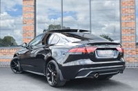 USED 2022 22 JAGUAR XE 2.0 R-DYNAMIC HSE 4d 296 BHP PAN ROOF / MERIDIAN / BLACK PK