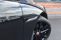 USED 2022 22 JAGUAR XE 2.0 R-DYNAMIC HSE 4d 296 BHP PAN ROOF / MERIDIAN / BLACK PK