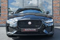 USED 2022 22 JAGUAR XE 2.0 R-DYNAMIC HSE 4d 296 BHP PAN ROOF / MERIDIAN / BLACK PK