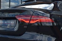 USED 2022 22 JAGUAR XE 2.0 R-DYNAMIC HSE 4d 296 BHP PAN ROOF / MERIDIAN / BLACK PK