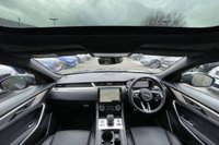 USED 2023 23 JAGUAR F-PACE 2.0 R-DYNAMIC SE BLACK 5d 202 BHP 