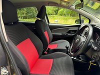 USED 2015 15 TOYOTA YARIS 1.3 VVT-I SPORT 5d 99 BHP 