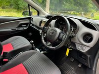 USED 2015 15 TOYOTA YARIS 1.3 VVT-I SPORT 5d 99 BHP 