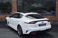 USED 2017 17 KIA STINGER 3.3 GT S ISG 5d 365 BHP PEARL WHITE / RARE 3.3 GTS