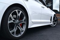 USED 2017 17 KIA STINGER 3.3 GT S ISG 5d 365 BHP PEARL WHITE / RARE 3.3 GTS